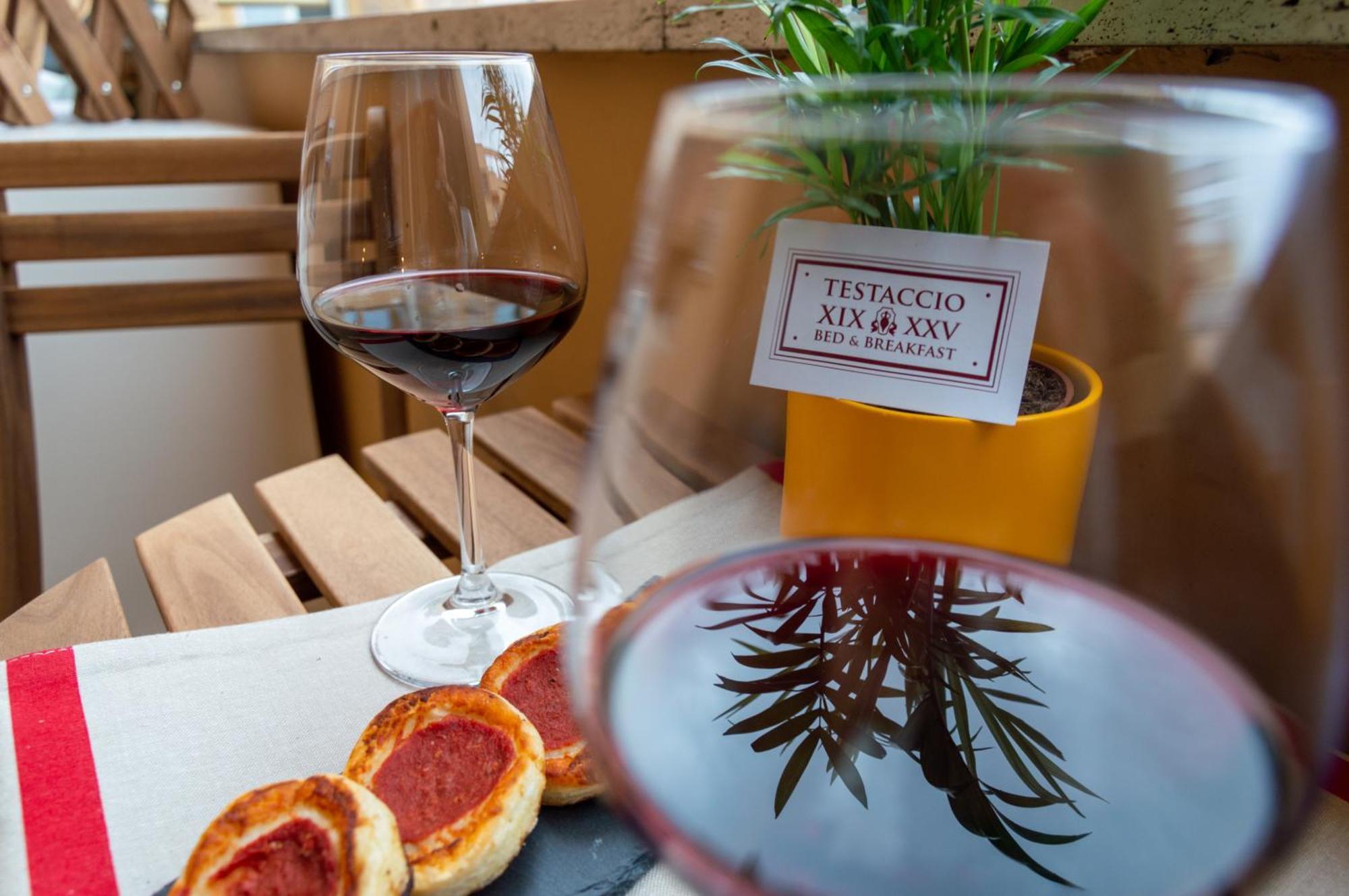 Testaccio Xix-Xxv Bed And Breakfast Рим Экстерьер фото