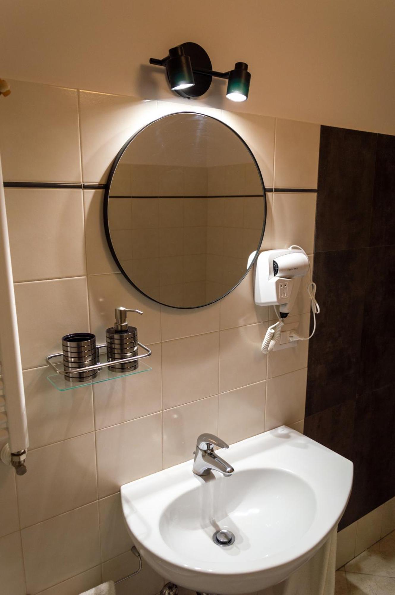 Testaccio Xix-Xxv Bed And Breakfast Рим Экстерьер фото