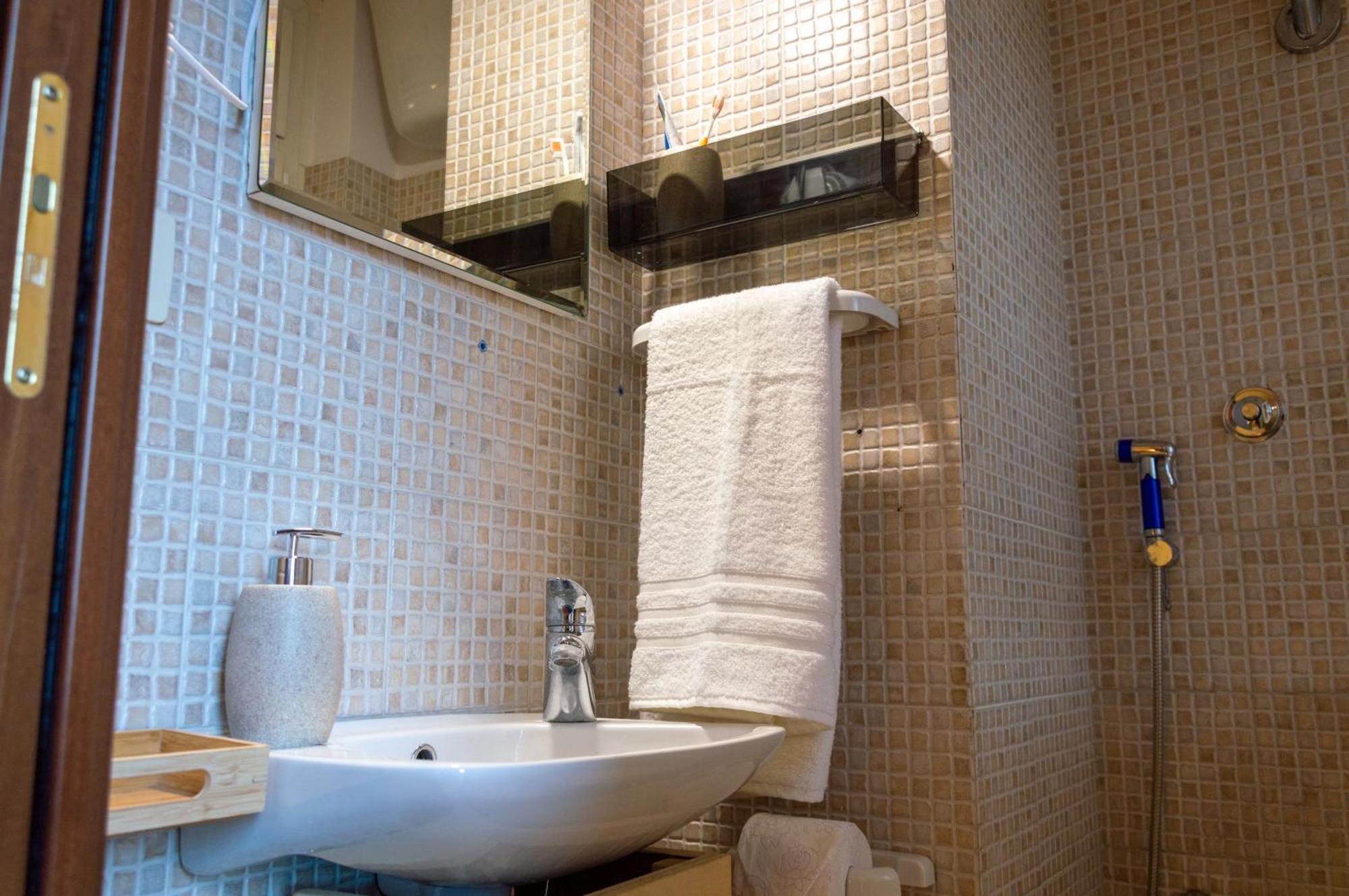 Testaccio Xix-Xxv Bed And Breakfast Рим Экстерьер фото